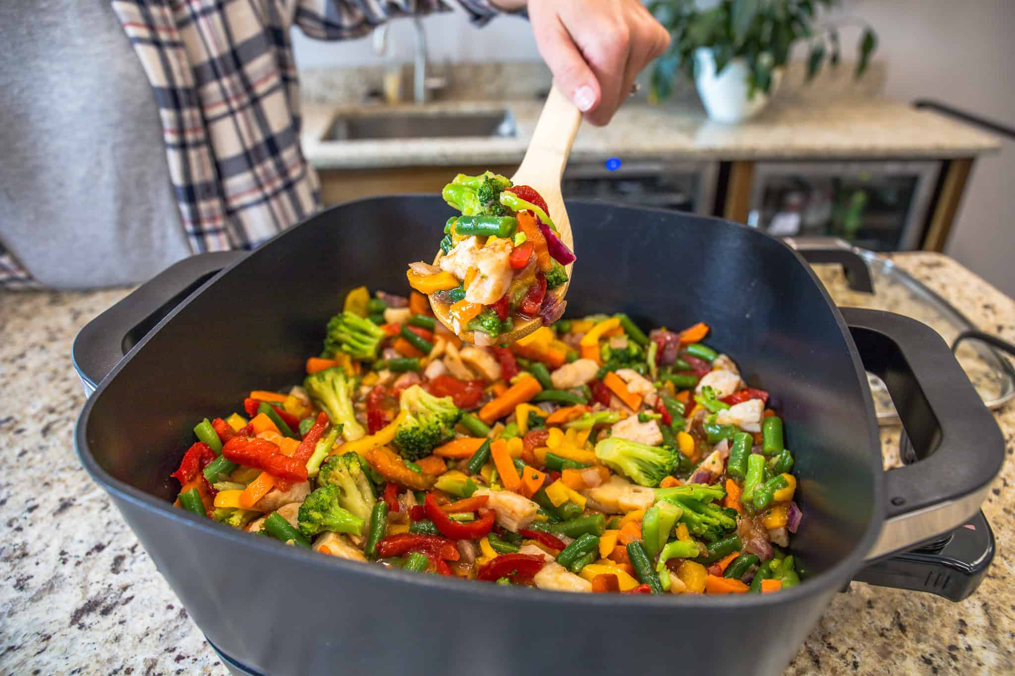 Elevate Your Everyday Cooking with the Brentwood Electric Skillet